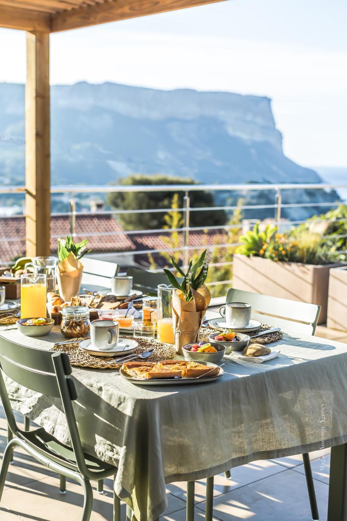 Suites 23 Cassis Buitenkant foto